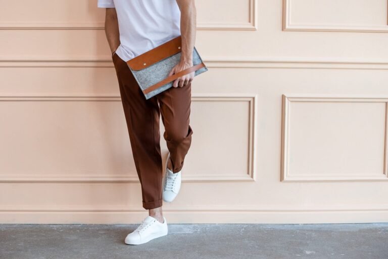 MacBook_designer_case_d7f445ea-9dd9-423b-9336-9dcfd13fa9f5